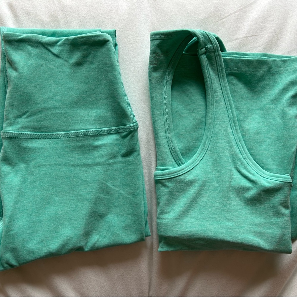 Beyond Yoga Set